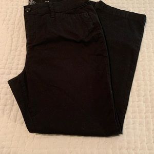 ST JOHN’S BAY STRAIGHT LEG BLACK PANTS